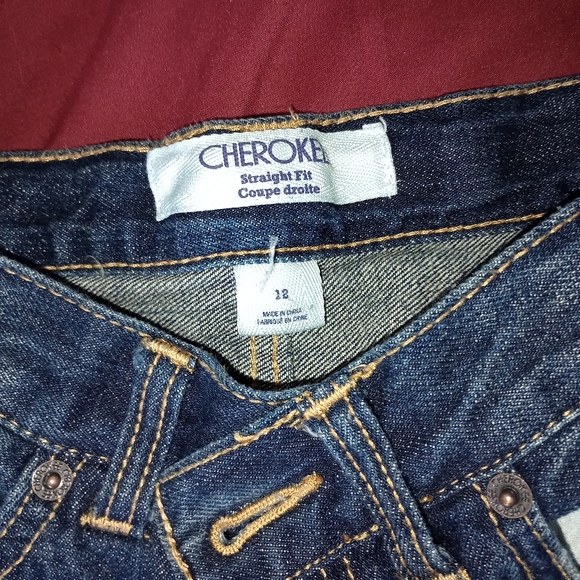 Jeans - Picture 4 of 6